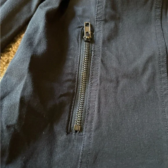 Like new😎Liverpool Women's Black Leather Jacket - Picture 4 of 6